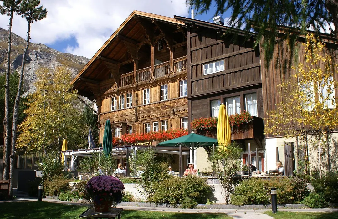 Schweizerhaus Swiss Quality Hotel-1